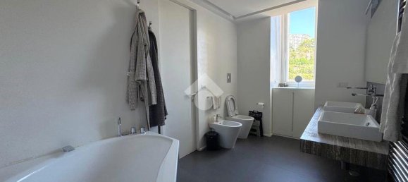 2 bedrooms Apartment in Naples, Italy No. 358687 29