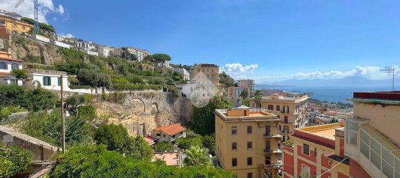 2 bedrooms Apartment in Naples, Italy No. 358687 26