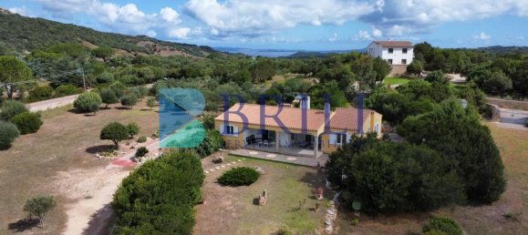 Вилла с 9 комнатами в Арцакена, Италия № 8318 24