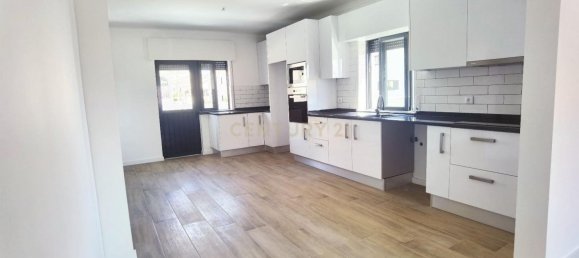 8 bedrooms House in Palmela, Portugal No. 164006 15