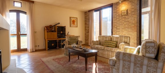 3 bedrooms House in Siena, Italy No. 236350 13