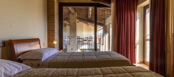 3 bedrooms House in Siena, Italy No. 236350 24