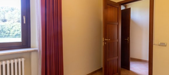 3 bedrooms House in Siena, Italy No. 236350 20