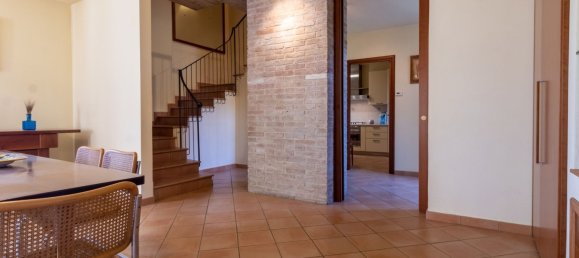 3 bedrooms House in Siena, Italy No. 236350 14