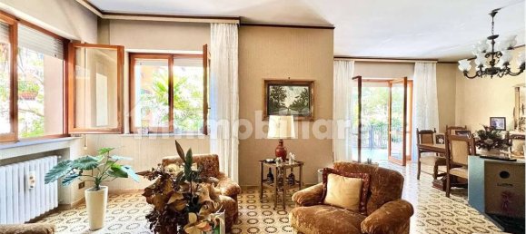 3 bedrooms Apartment in Andria, Italy No. 260769 2