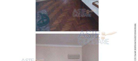 5 chambres Appartement à Pistoia, Italy No. 82308 4