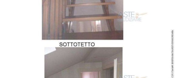 5 chambres Appartement à Pistoia, Italy No. 82308 12