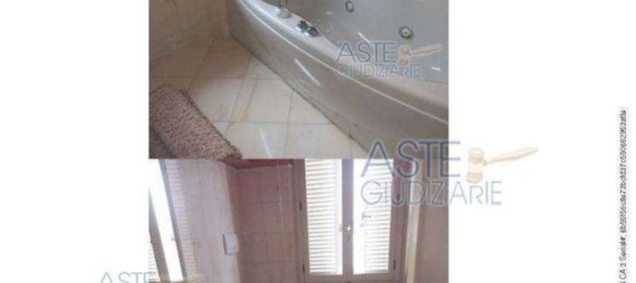 5 chambres Appartement à Pistoia, Italy No. 82308 10