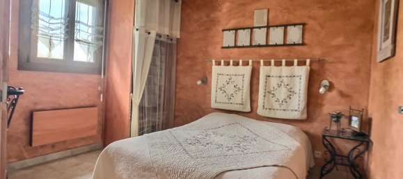 4 bedrooms House in Cernay-la-Ville, France No. 180332 4