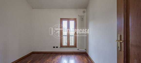 5 rooms Apartment in Minerbio, Italy No. 79137 10