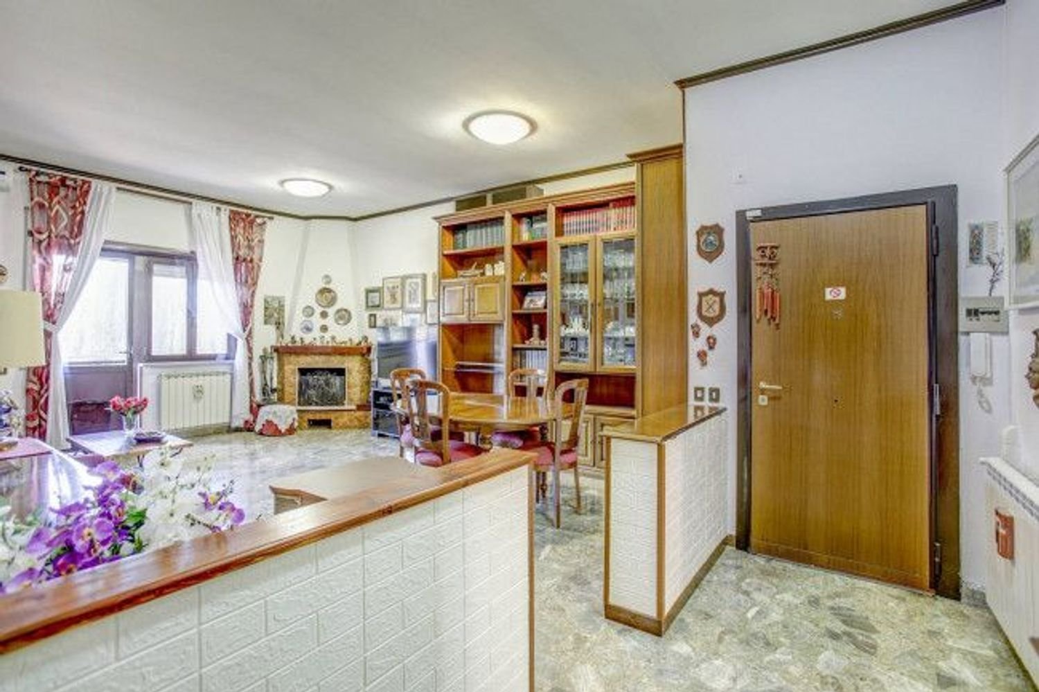 4 bedrooms Apartment in Rome, Italy No. 335784