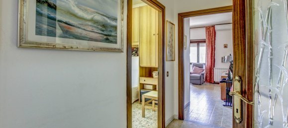 4 bedrooms Apartment in Rome, Italy No. 335784 9