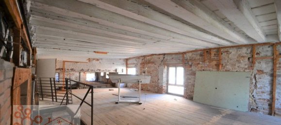 5 rooms Warehouse in Venice, Italy No. 310717 25