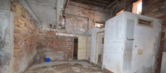 5 rooms Warehouse in Venice, Italy No. 310717 8
