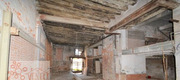 5 rooms Warehouse in Venice, Italy No. 310717 24