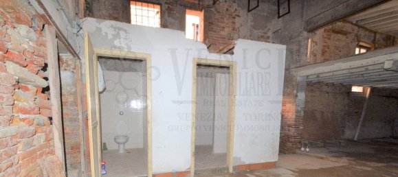 5 rooms Warehouse in Venice, Italy No. 310717 7