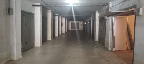 Garaje en Gioia del Colle, Italy 18 m² No. 284100 3