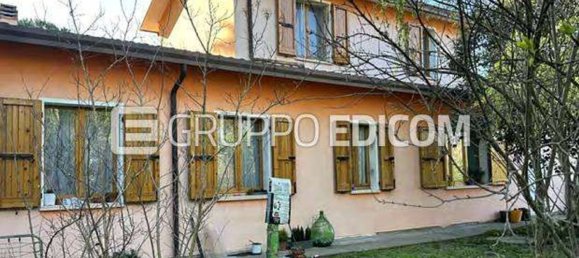 5 rooms Apartment in Mesola, Italy No. 276699 2