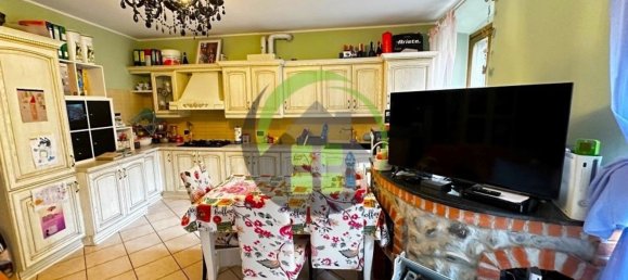 3-Zimmer Wohnung in Vertova, Italy, Nr. 62447 6