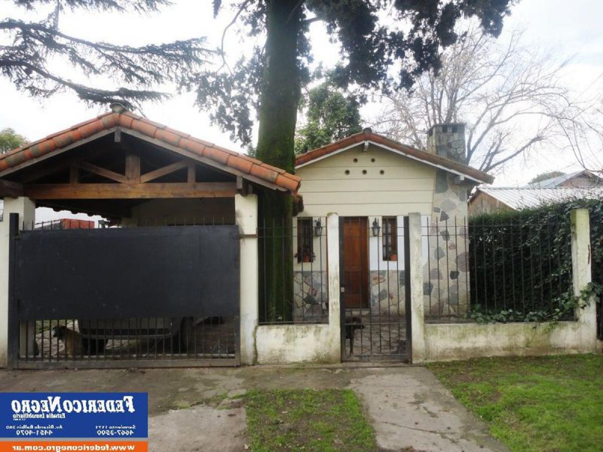 2 bedrooms House in Malvinas Argentinas, Argentina No. 11888