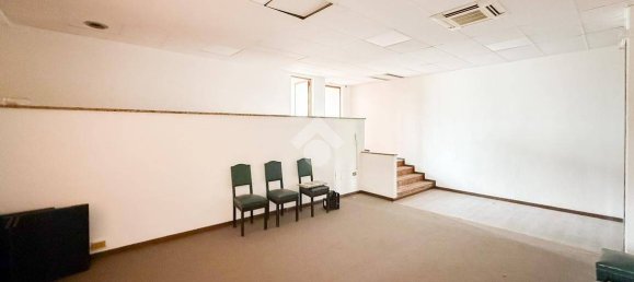 Armazém de 3 divisões em Mazzano, Italy N.º 316341 44