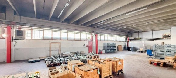 Armazém de 3 divisões em Mazzano, Italy N.º 316341 16