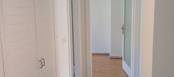 Квартира с 3 комнатами в Галле, Германия № 278126 2