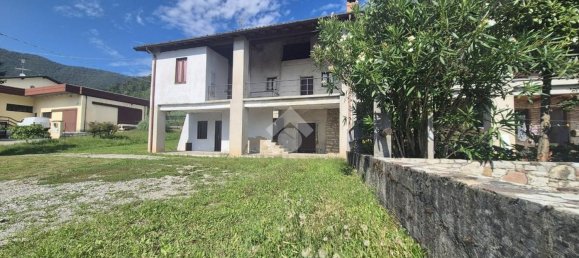 Casa de 5 habitaciónes en Trescore Balneario, Italy No. 284333 2