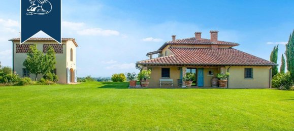 6 bedrooms Villa in Pisa, Italy No. 349828 2