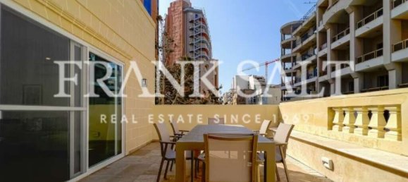 2 bedrooms Penthouse in Saint Julian's, Malta No. 11334 8