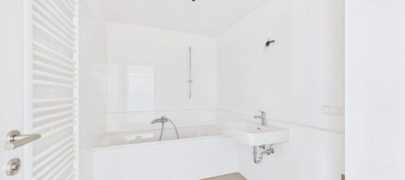 2 rooms Apartment in Hernals, Austria No. 242558 6