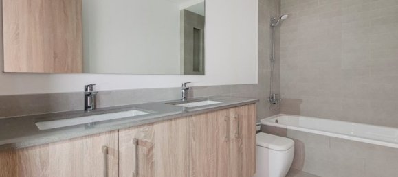 Apartamento de 2 dormitorios en Town Square, UAE No. 4116 11