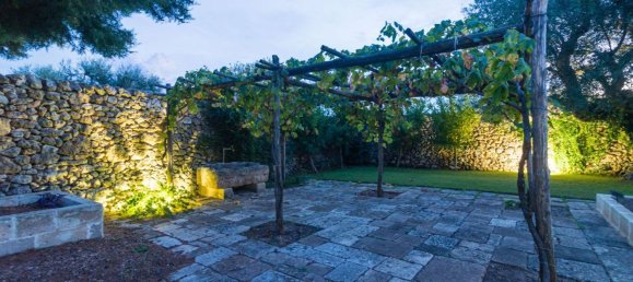 8غرفة فيلا في Villa Castelli, Italy رقم 140624 38