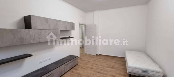 2 bedrooms Apartment in Bologna, Italy No. 82115 2