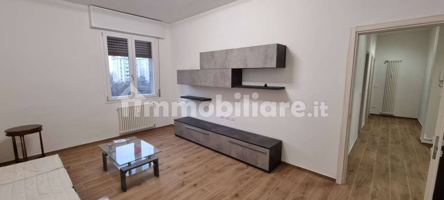 2 bedrooms Apartment in Bologna, Italy No. 82115