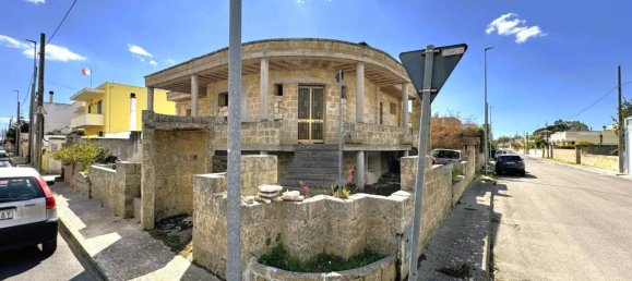 8-Zimmer Haus in Miggiano, Italy, Nr. 36311 3