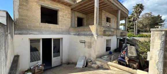 8-Zimmer Haus in Miggiano, Italy, Nr. 36311 5