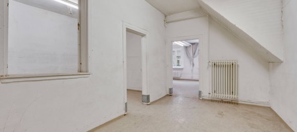 Edifício de 12 divisões em Augsburg, Germany N.º 45921 17