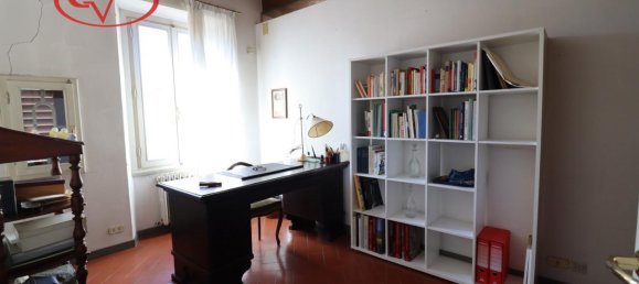 6 rooms Apartment in Montevarchi, Italy No. 235643 20