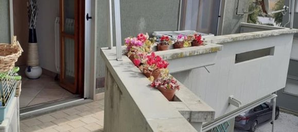 4 rooms Apartment in Rosignano Marittimo, Italy No. 193205 10