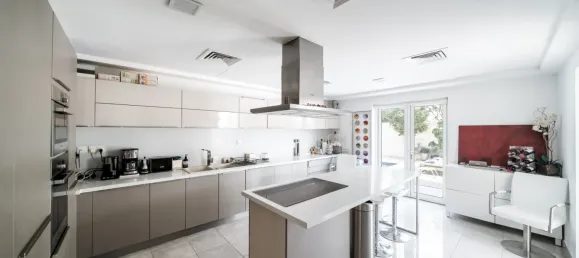 Villa de 4 dormitorios en Meadows, UAE No. 108327 11