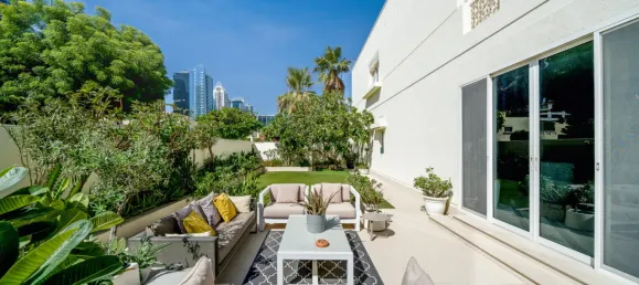 Villa de 4 dormitorios en Meadows, UAE No. 108327 2