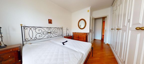 3 rooms Apartment in Bari, Italy No. 18372 15