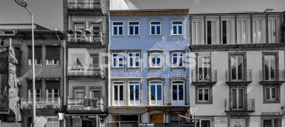 258m² Commercial property in Braga, Portugal No. 35284 4