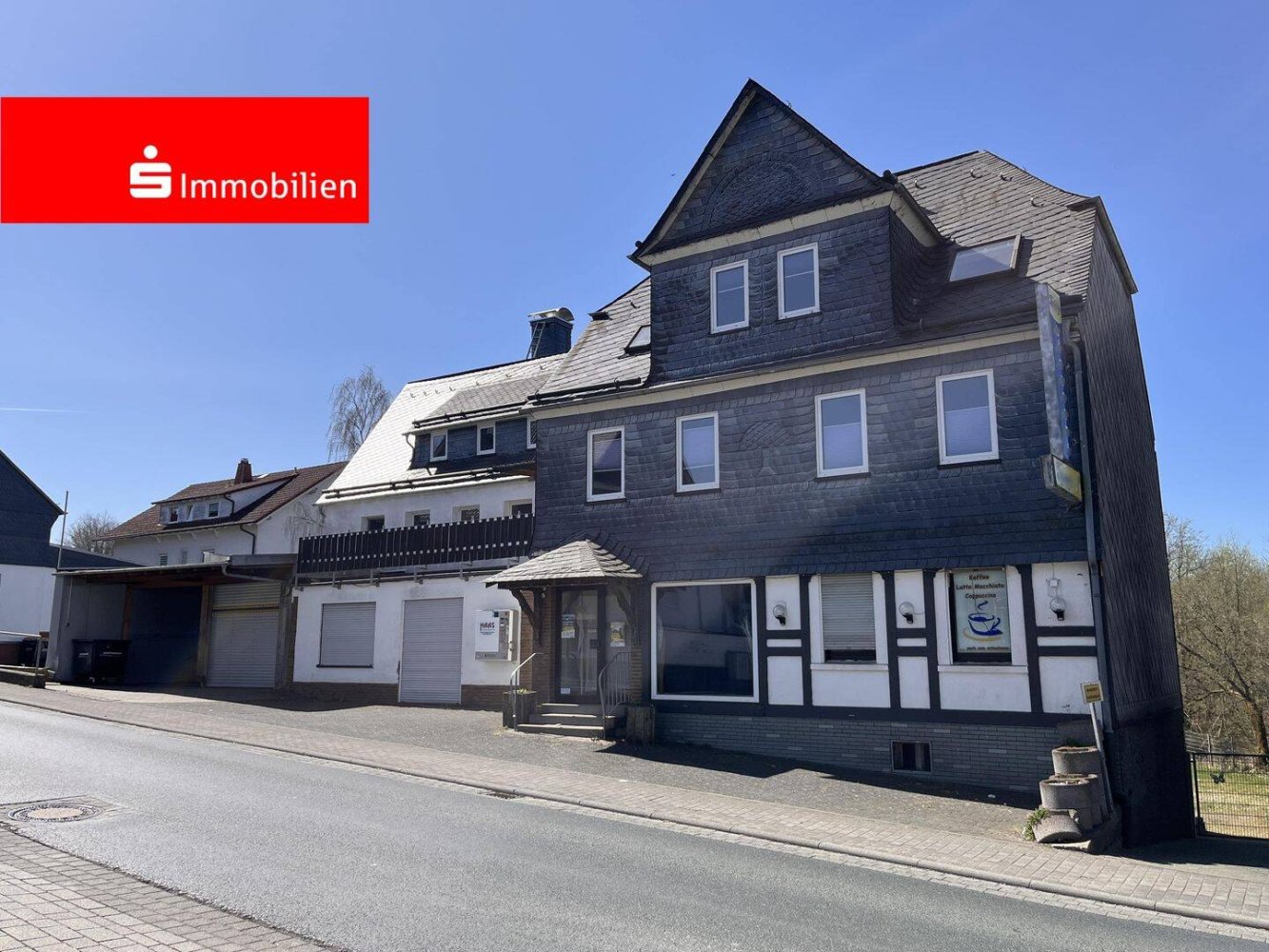 11-salle Bâtiment à Lahn-Dill, Germany No. 225806