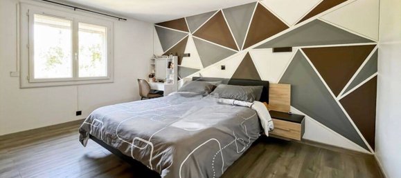 2 bedrooms Apartment in Marignane, France No. 331559 4