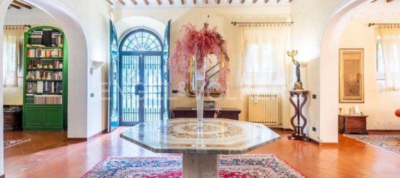 4 bedrooms Villa in San Miniato, Italy No. 132393 2