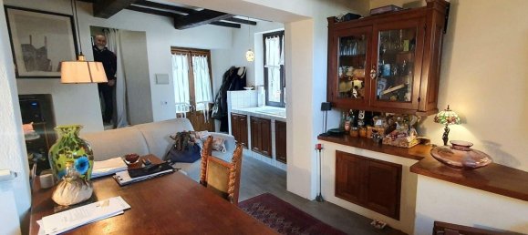3 rooms House in Chitignano, Italy No. 140130 9