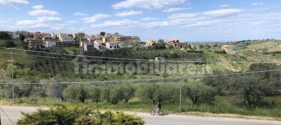 3 bedrooms House in Cupello, Italy No. 237240 14