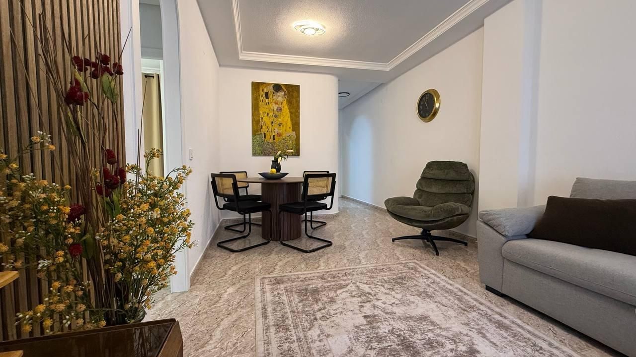 2 Schlafzimmer Wohnung in Torrevieja, Spain, Nr. 266064